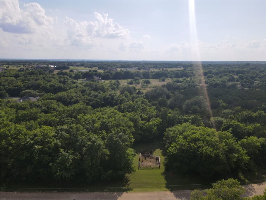 12150 Trailwood Drive, Whitney, Texas