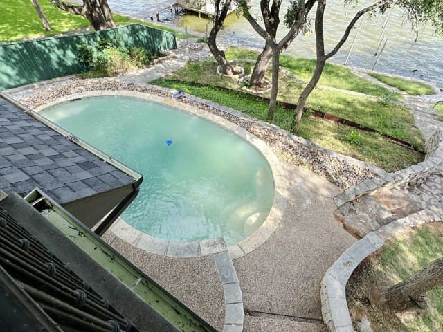 201 Casas Del Sur Street, Granbury, Texas