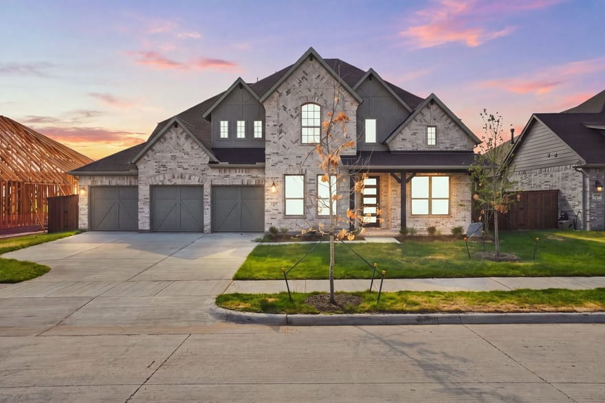 2905 Connerton Drive, Mansfield, Texas