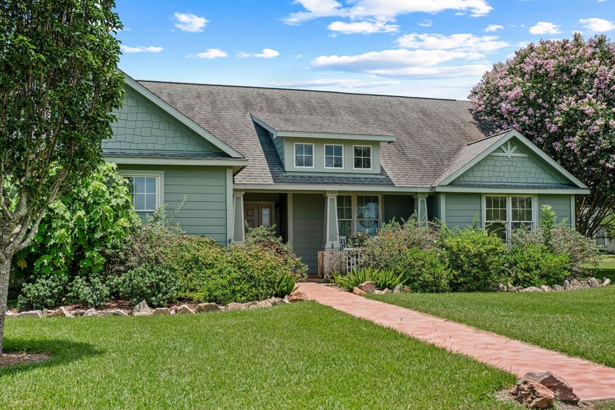 509 Seakist Road, Port Lavaca, Texas