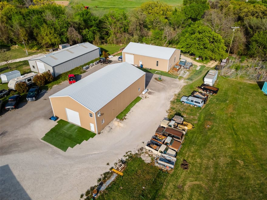 3231 Walnut Creek Parkway, Granbury, Texas