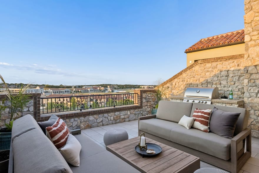 63 Cortes Drive, Westlake, Texas