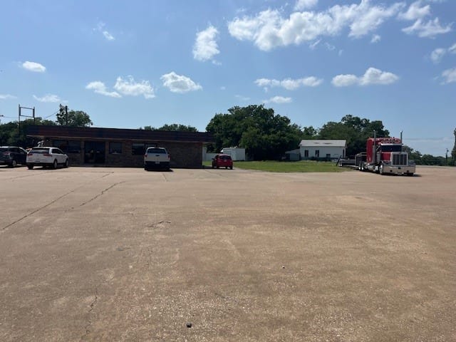 2900 W Morton Street, Denison, Texas