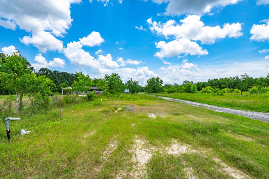 164 County Road 676, Dayton, Texas