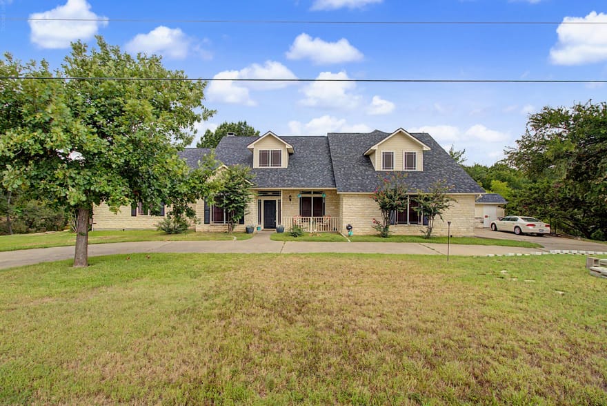 3558 S Nolan River Road, Cleburne, Texas
