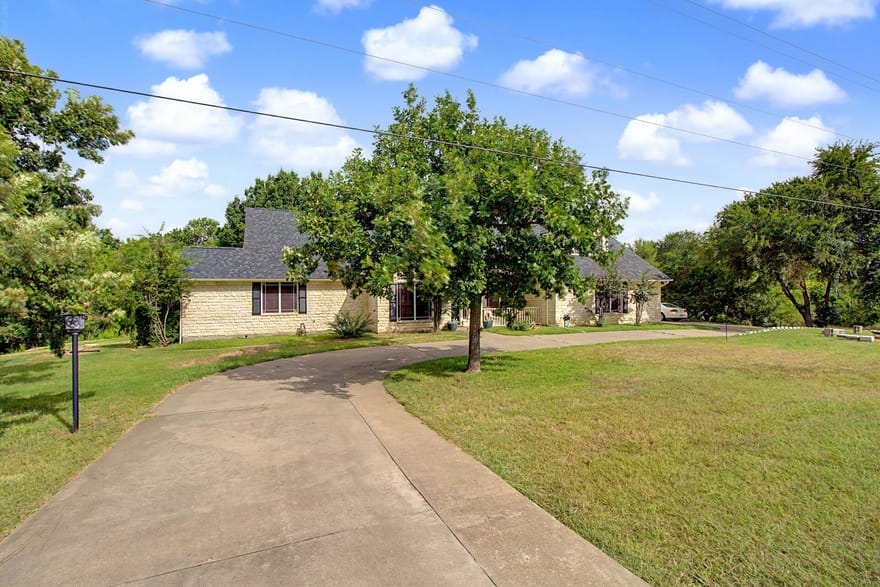 3558 S Nolan River Road, Cleburne, Texas