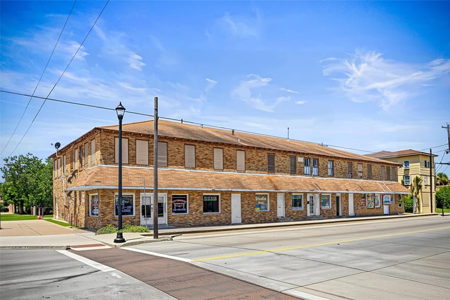 1915 45th Street, Galveston, Texas