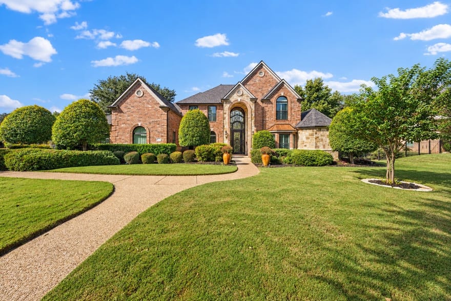 400 Indian Paintbrush Way, Southlake, Texas