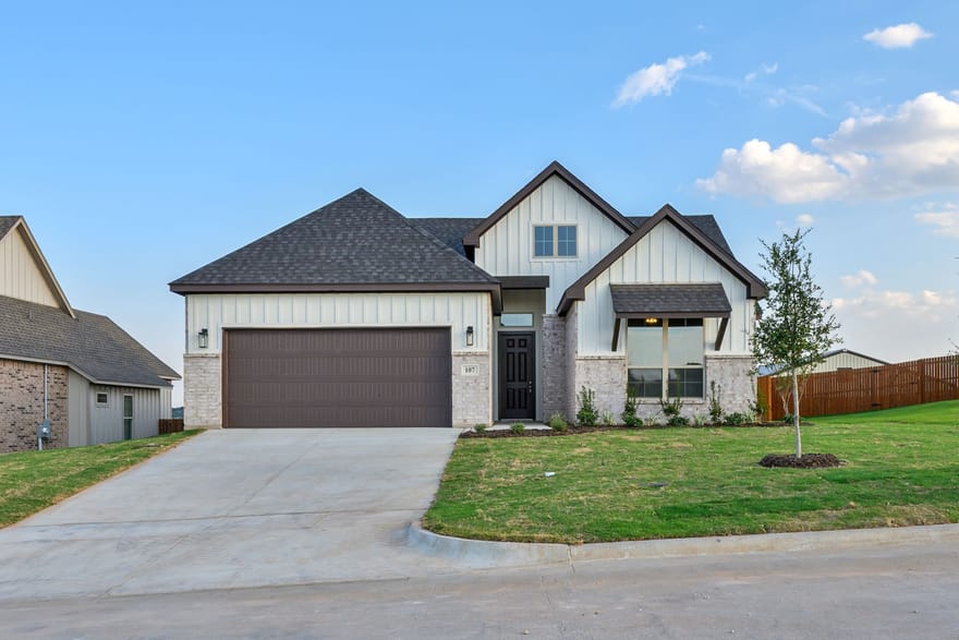 107 Hall Street, Glen Rose, Texas