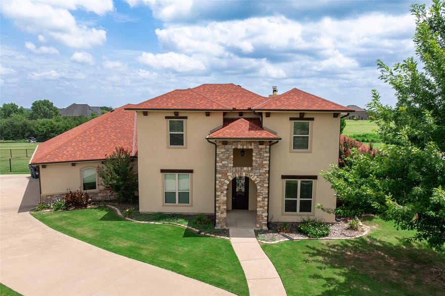 1200 Eagle Glen Pass, Gunter, Texas