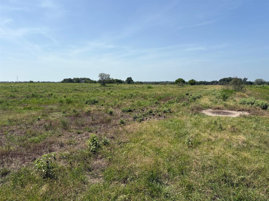 1466 County Road 253a, Weimar, Texas