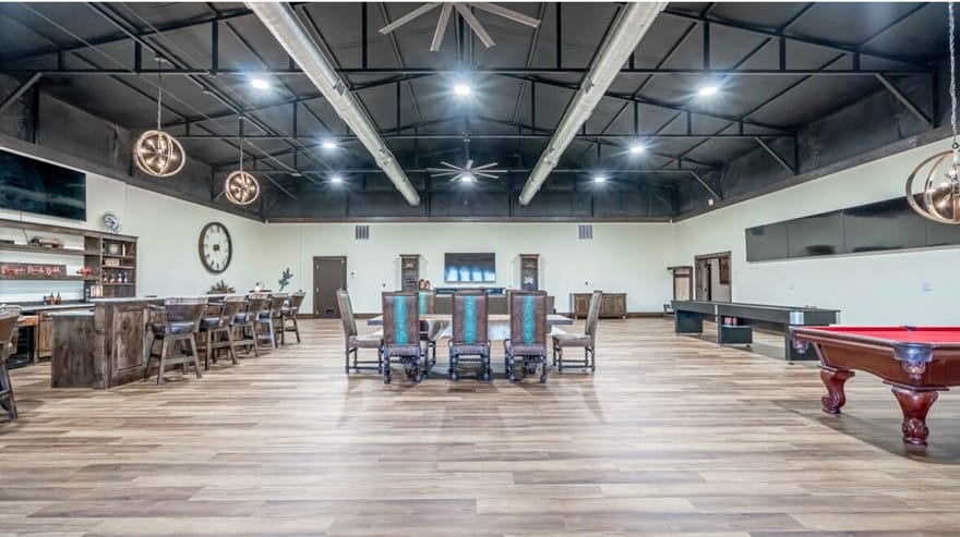 8900 Nix Road, Tolar, Texas