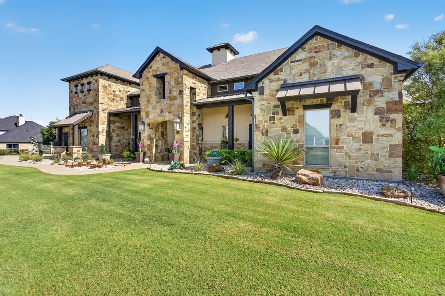8517 Tuscan Way, Godley, Texas