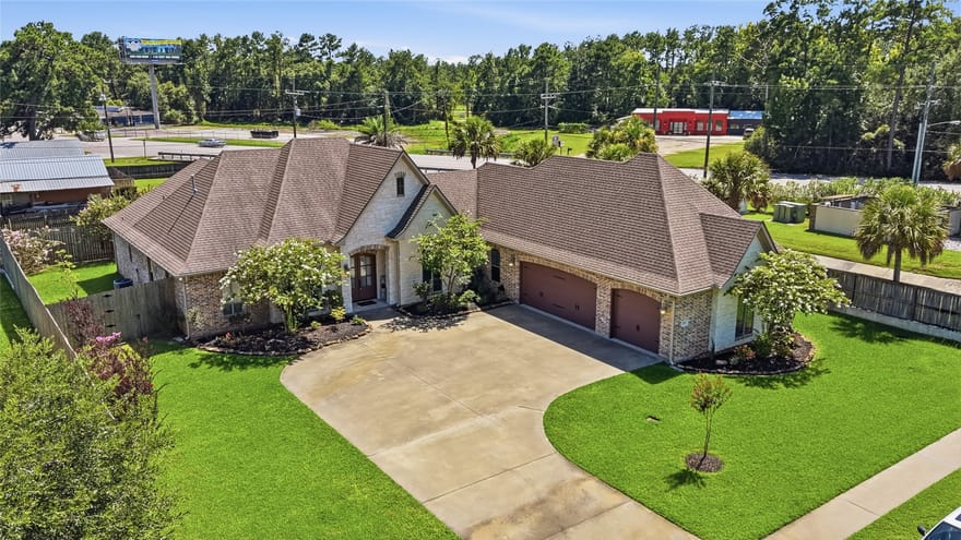 103 King Palms Way, Lumberton, Texas