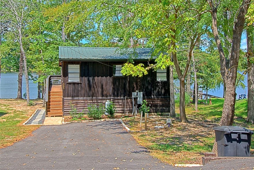 585 N Evergreen Drive, Burkeville, Texas