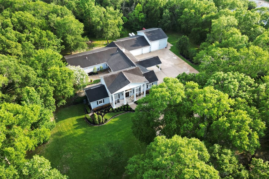 5950 Keith Rd, Lumberton, Texas