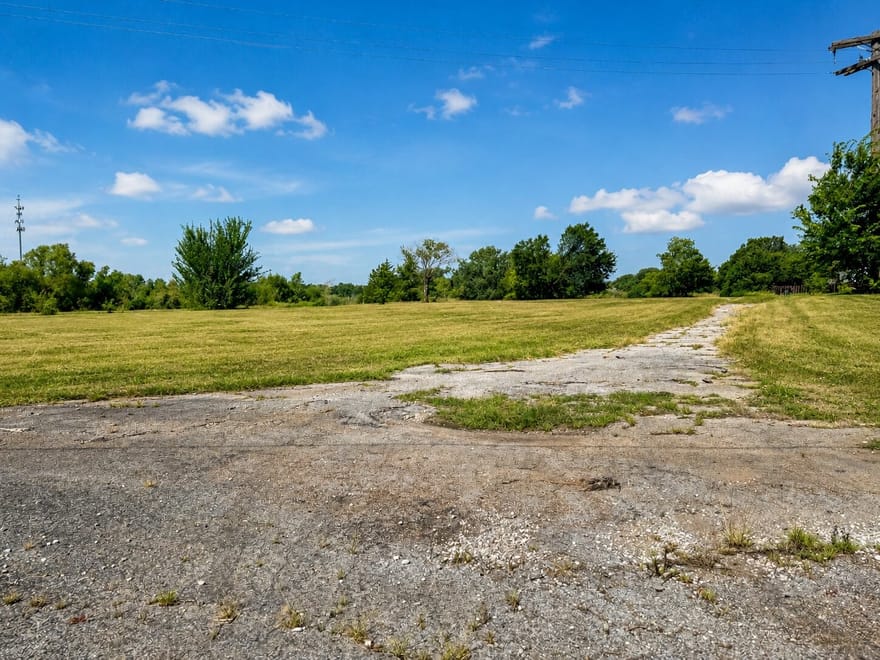 1700 W Morton Street, Denison, Texas