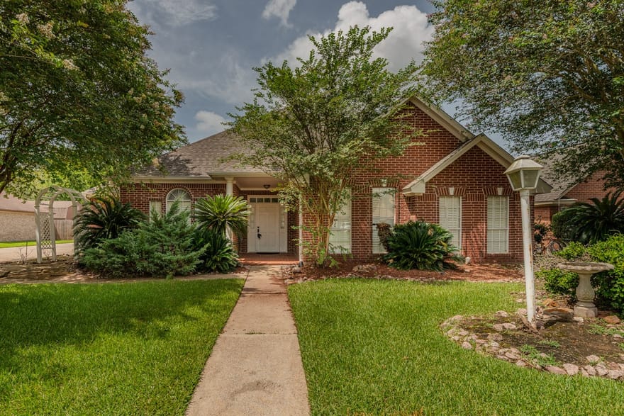 7960 Doral Drive, Beaumont, Texas