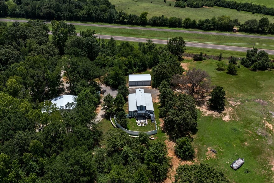 2525 Us Highway 175, Athens, Texas