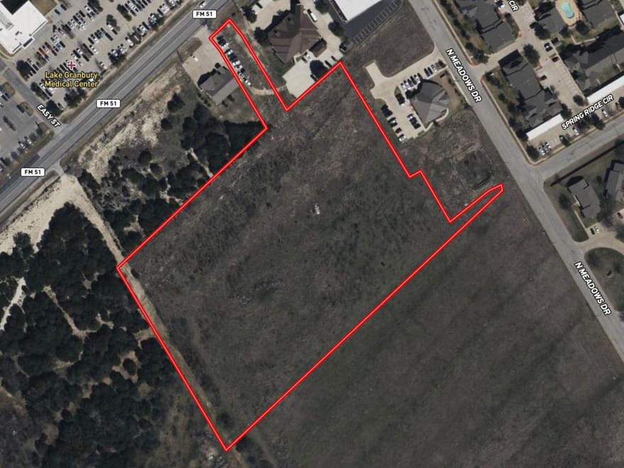 1250 N Meadows Drive, Granbury, Texas