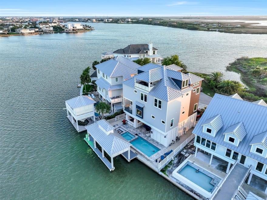 3430 Treasure Circle, Galveston, Texas