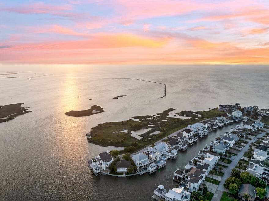3430 Treasure Circle, Galveston, Texas