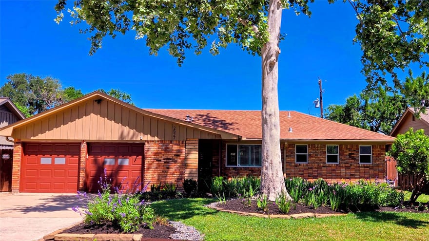 2527 Willowby Drive, Houston, Texas