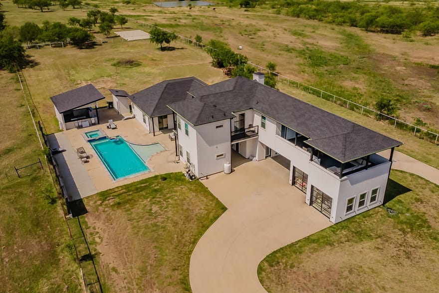 616 County Road 903, Cleburne, Texas