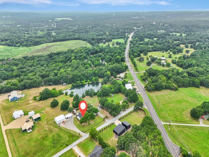 9867 Dripping Springs Road, Denison, Texas