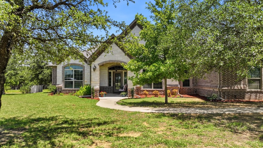 1522 County Road 2026, Glen Rose, Texas