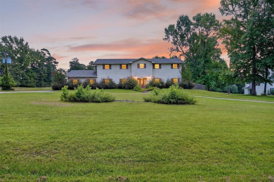 724 Pine Forest Drive, Minden, Louisiana