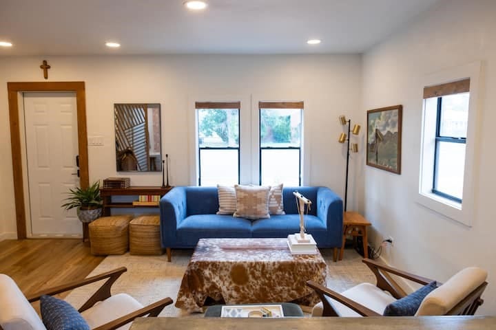 205 W Lincoln Street, Marfa, Texas