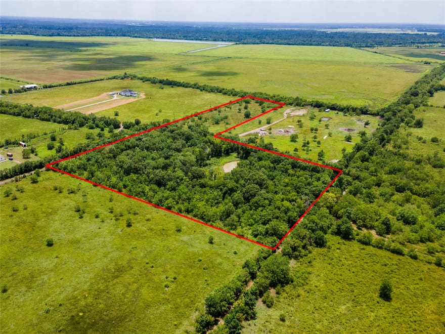 800 Private Road 60406, Dayton, Texas