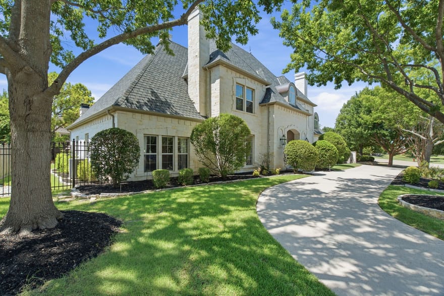 2001 Thames Trail, Colleyville, Texas