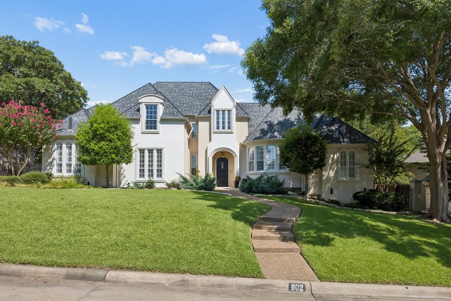 902 Independence Parkway, Southlake, Texas