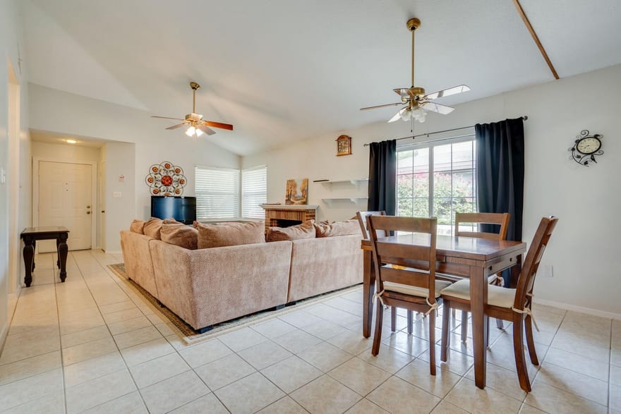 625 Prairie Dell Street, Lewisville, Texas