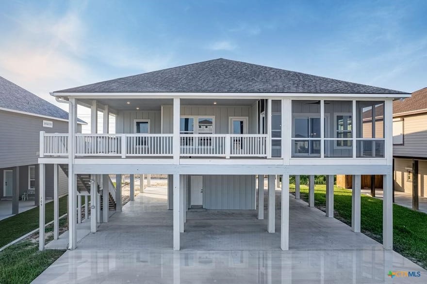 109 Whooping Crane Street, Port O Connor, Texas