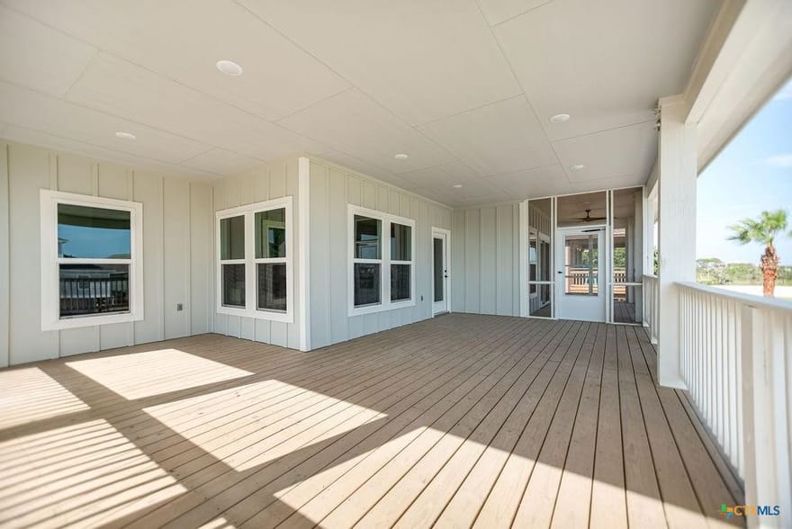 109 Whooping Crane Street, Port O Connor, Texas