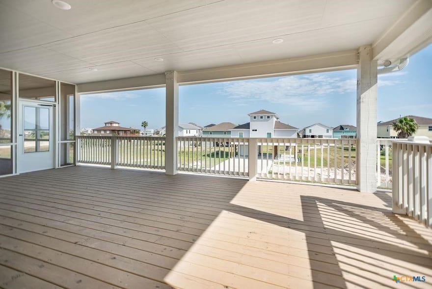 109 Whooping Crane Street, Port O Connor, Texas