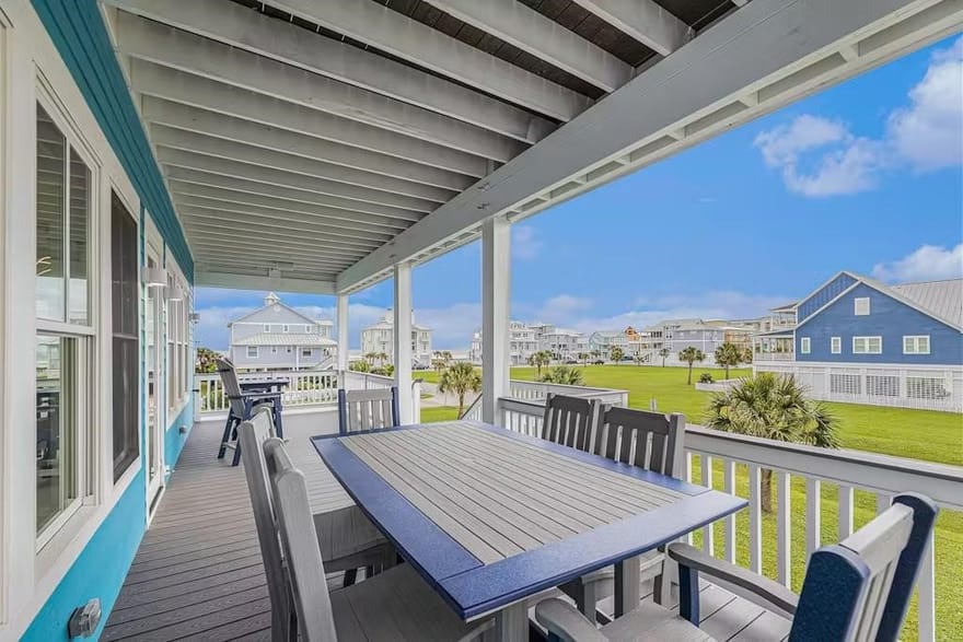 3814 Abalone Road, Galveston, Texas