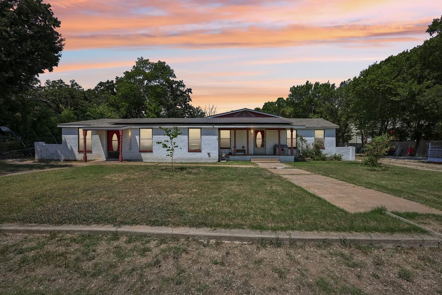 2450 S Burleson Boulevard, Burleson, Texas