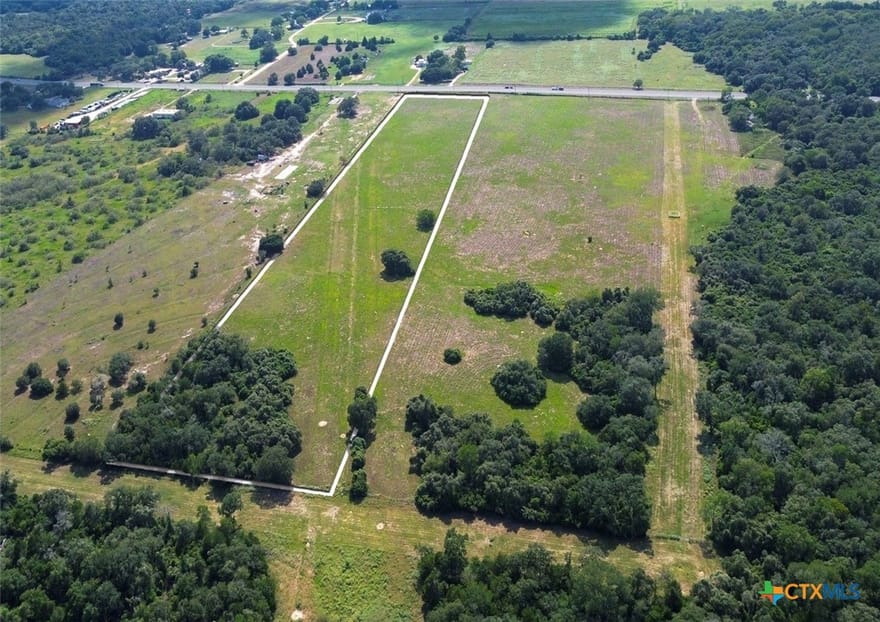 TBD Us Highway 77s, Hallettsville, Texas