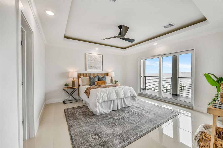 9208 W Bay Road, Galveston, Texas