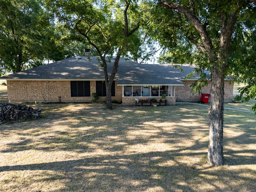 502 County Road 2610, Bonham, Texas
