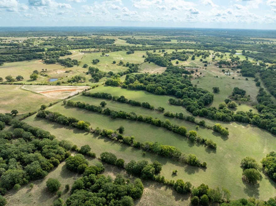 868 Nored Road, Forestburg, Texas