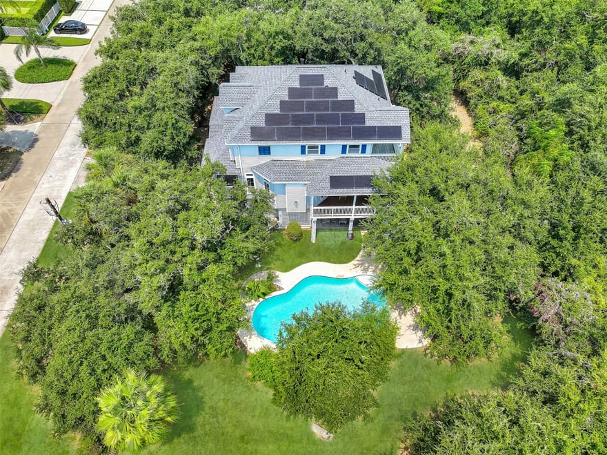 3427 Eckert Drive, Galveston, Texas