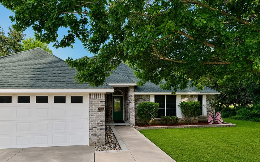 7066 Golf Drive, Whitney, Texas