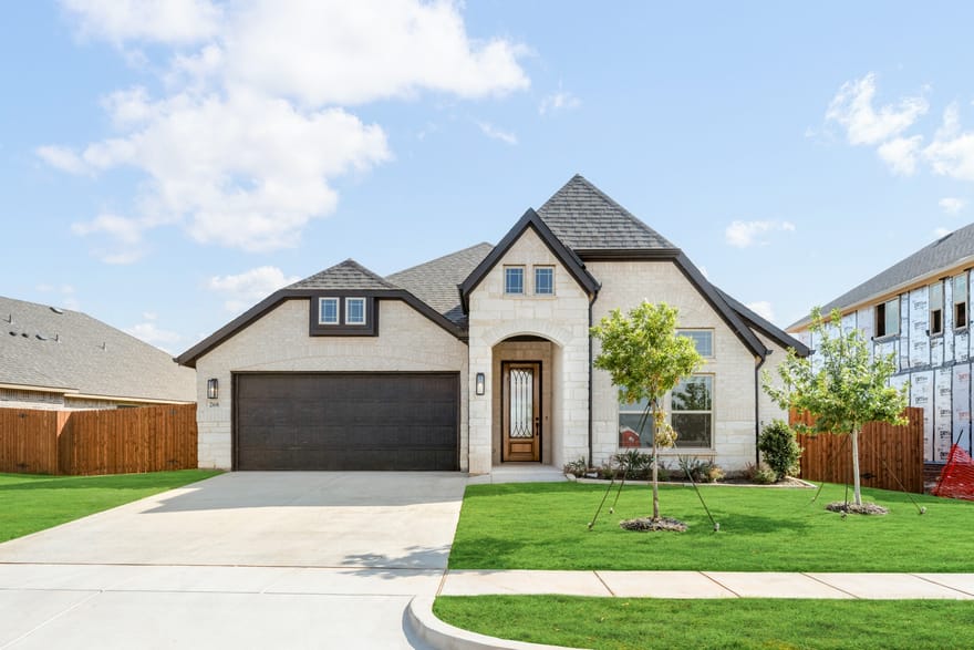 268 Coronado Court, Granbury, Texas