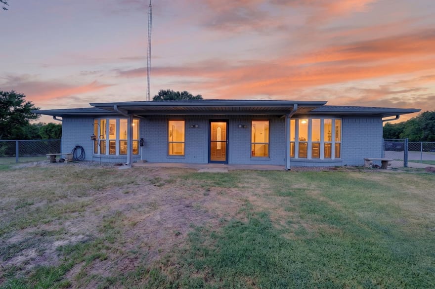 660 Vz County Road 2315, Canton, Texas