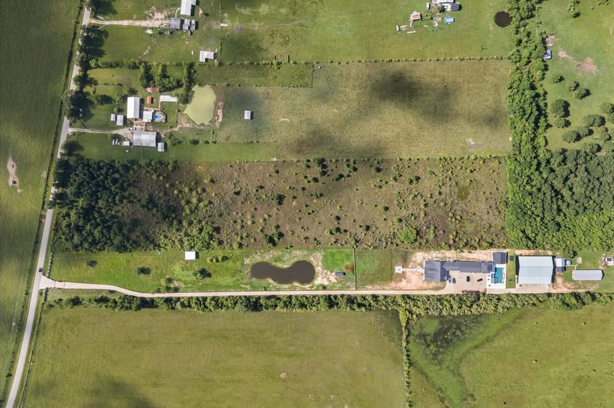 420 County Road 3011, Dayton, Texas